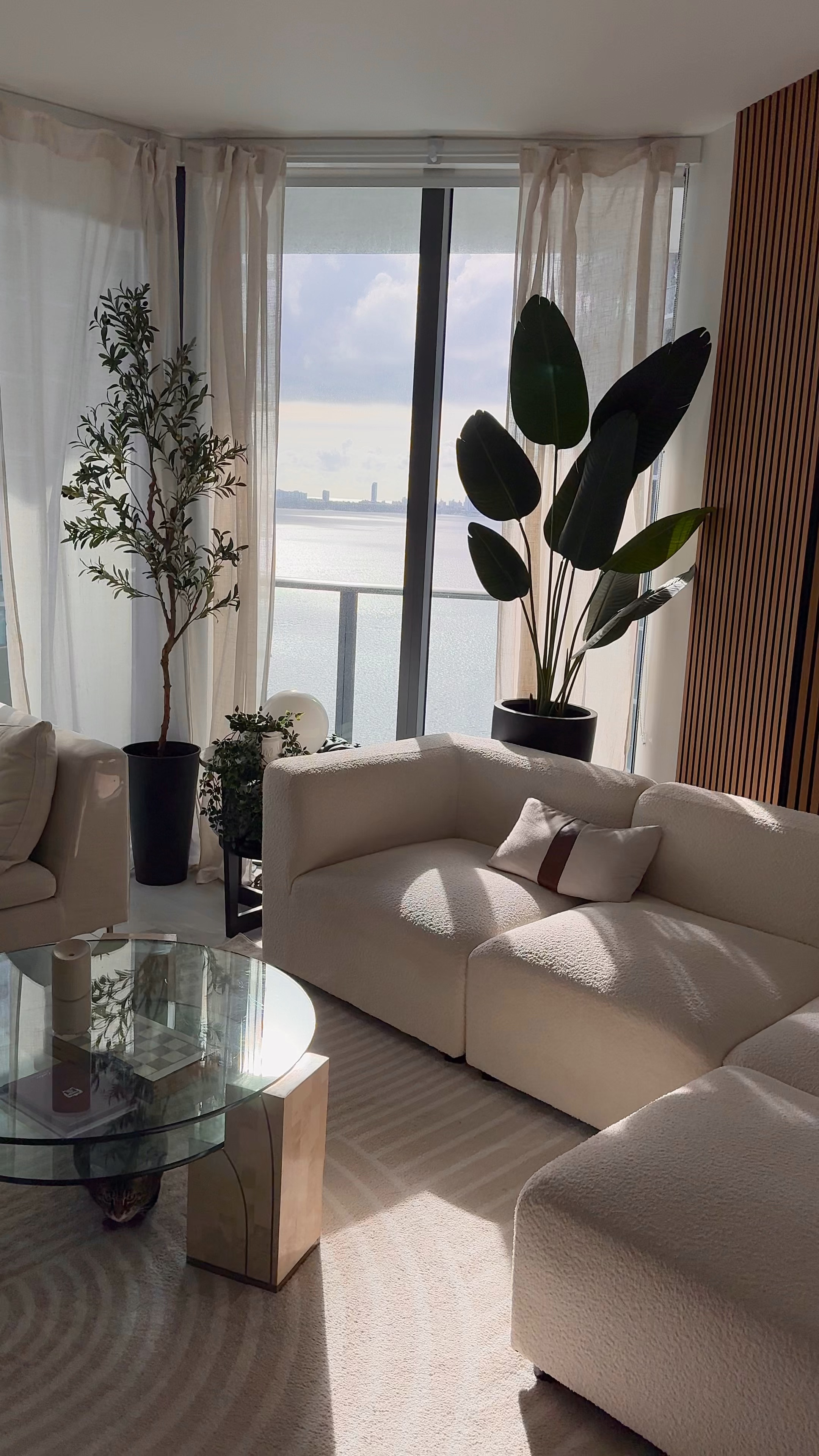 Everything tagged in my living room🤍
Making my home my sanctuary is one of the best things I ever invested in🤭

#LTKParties #LTKFindsUnder100