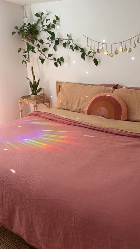 make the bed with me 🌸✨
Bohemian bedroom inspo,
Boho bedding, pink bedroom decor 

#LTKHome