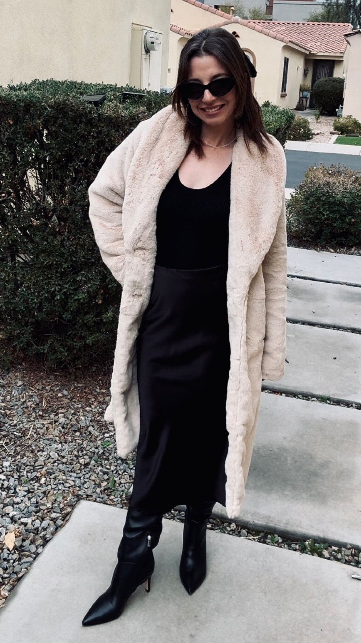 ✨fashion finds
my favorite thing right now is faux fur 🤍
This Abercrombie faux fur coat is not only insanely cute but super warm and so soft.  It’s also available in black and I’m seriously thinking about it 🖤
✨winter fashion, winter style
✨winter outfit, winter outfit idea

#LTKSeasonal #LTKMostLoved #LTKparties