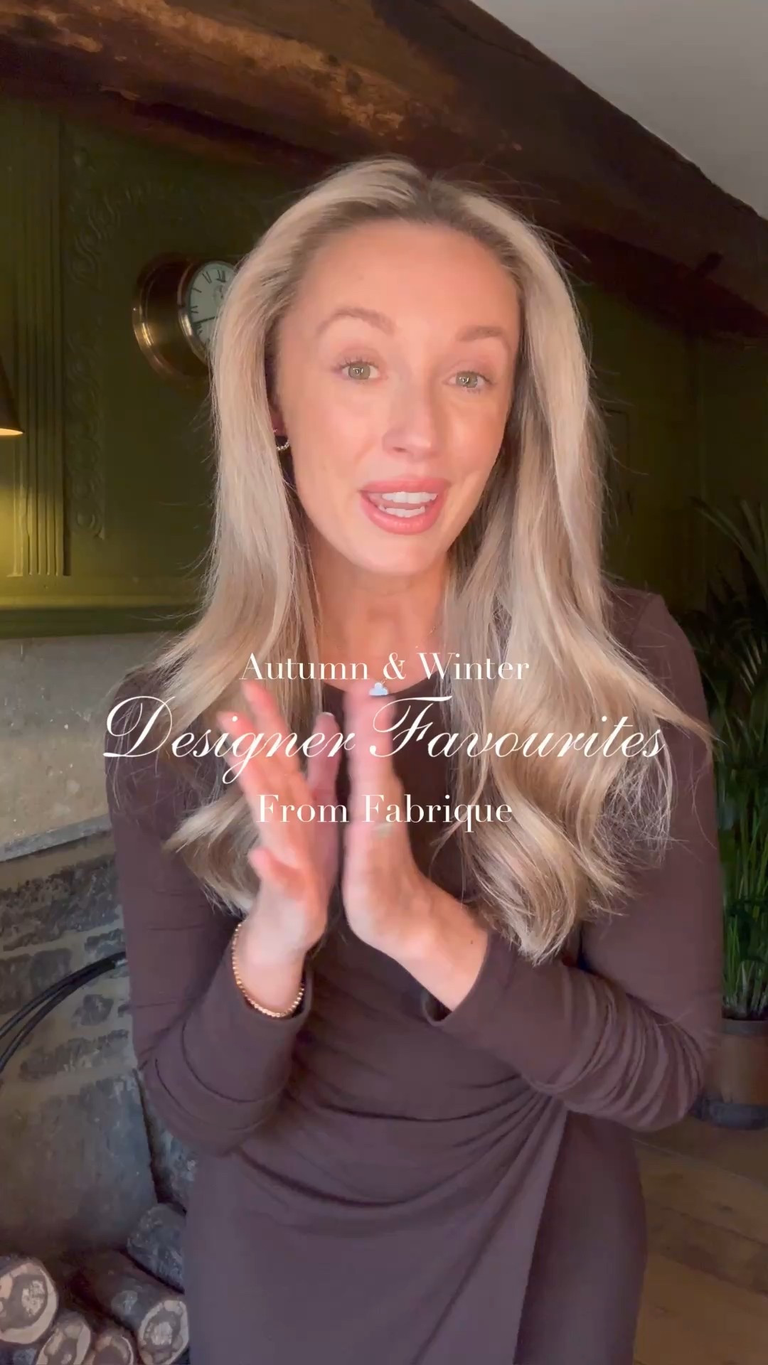 AD // Today I'm styling my favourite Autumn-Winter pieces from Fabrique on this frosty weekend! Here are the discount codes you need to stock up on Fabrique's designer pieces at the best prices this cyber week;

* myJo – 15% off for NEW customers
* Josie10 – 10% off for EXISTING customers 
* Josie20 – $20 off on bags

This is on top of Fabrique's Black Friday sale, where 500+ pieces are up to 50% off!!


#LTKuk #LTKCyberWeek