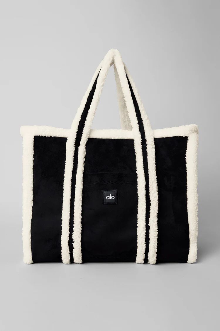 Winterfun Tote Bag | Alo Yoga