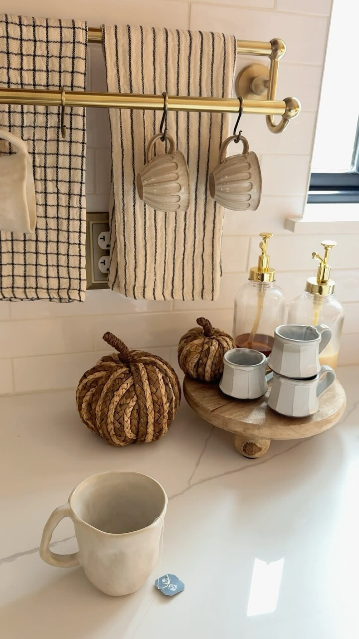 Fall coffee bar

#LTKSeasonal #LTKHome