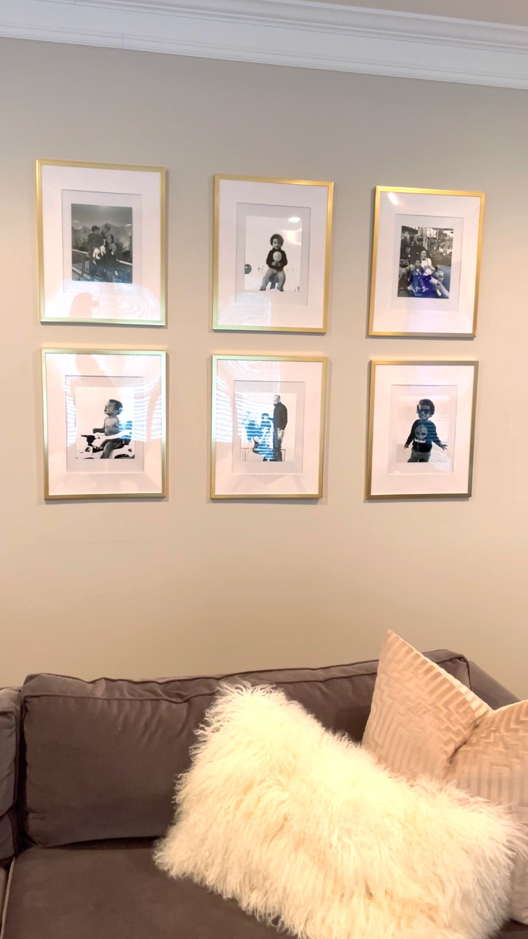 Need frames that will make your house feel like a home? Then check out these frames from @amazonhome! BUT FIRST FOLLOW @homewithmrshomebody 👈🏽. 

Link to these frames in my Amazon store, just click the link in my bio or DM me for the exact link. 
.
.
.
#homedecor #goldframes #amazonfinds #amazonfind #amazonhome #pictureframes 

#LTKhome #LTKfamily #LTKGiftGuide