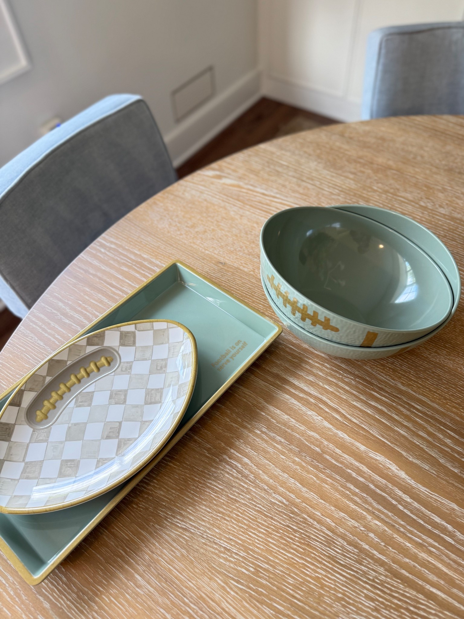 target gets it #target 

#LTKParties #LTKFindsUnder50 #LTKSeasonal