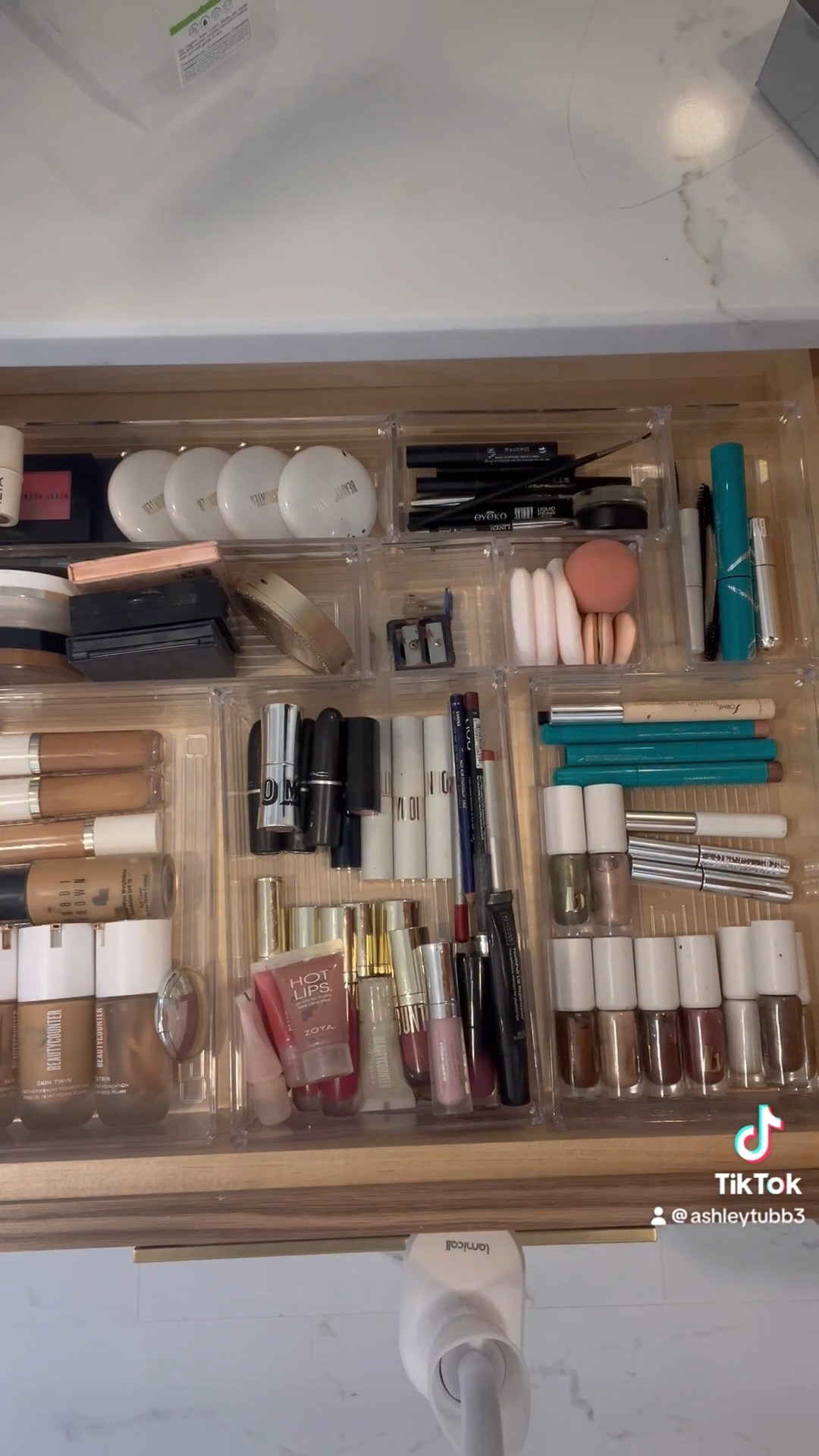 Makeup Drawer Organization + Clean Makeup Favorites 💫 #makeuporganization #amazonprimeday #homeorganization #amazonfinds #makeupfavorites #beautyproducts #mac #bobbibrown #saie #thrivecosmetics 

#LTKHome #LTKFindsUnder50 #LTKBeauty