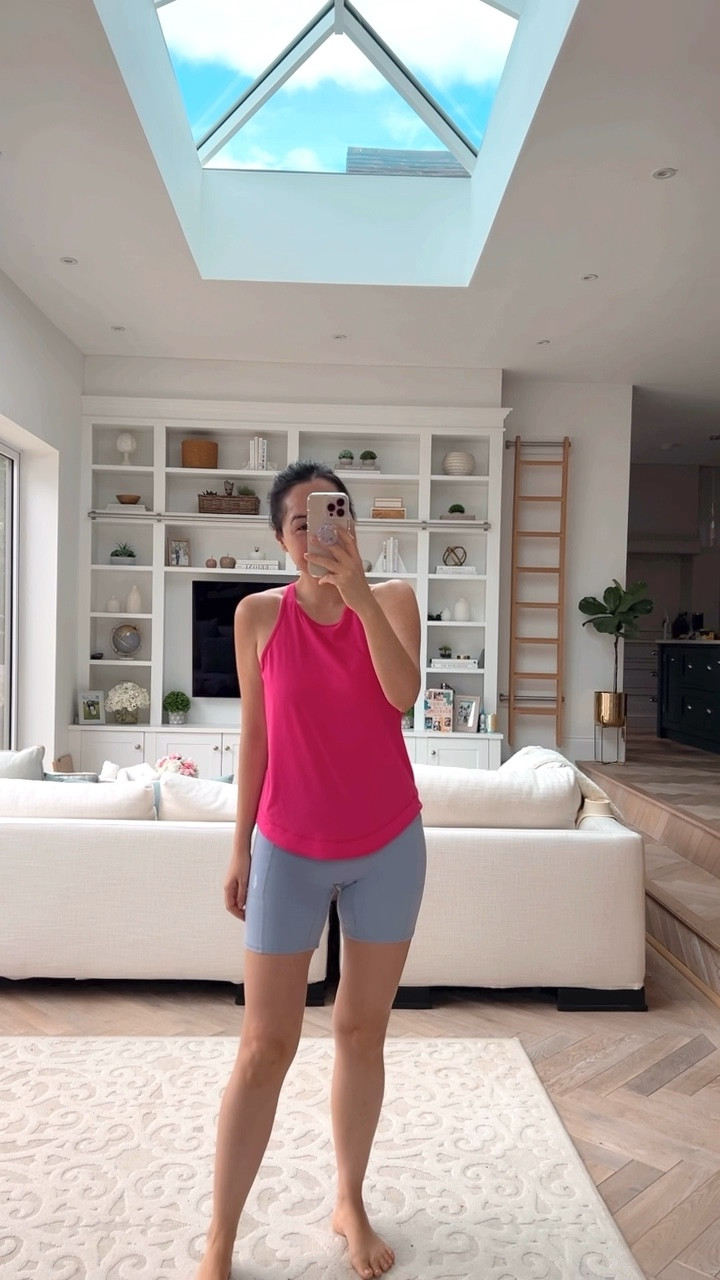 My favourite activewear pieces from the #NSale altogether 😍 I took a size small in the top and a medium in the bottoms (but I could have taken a small) ❤️