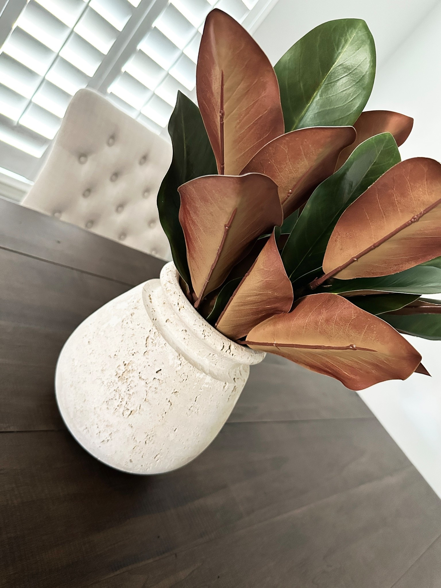 the BEST magnolia stems 

#LTKBeauty #LTKHome #LTKSeasonal