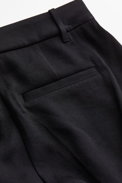 Twill Bermuda shorts | H&M (UK, MY, IN, SG, PH, TW, HK)