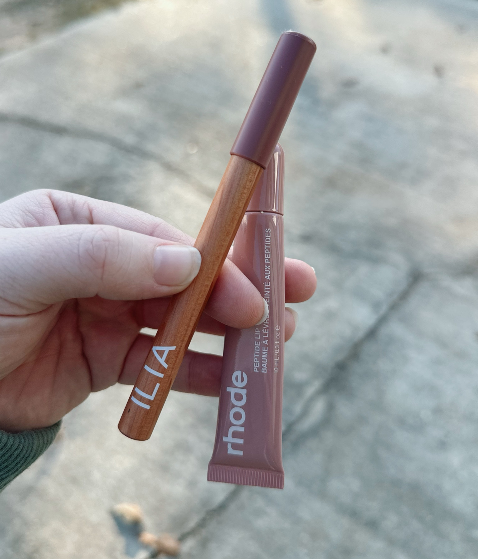 My favorite lip combo right now 😍 I love a natural, mauvey lip color and these two together are perfect! 

Balm in the shade “toast” and liner in the shade “banquet"

#LTKStyleTip #LTKBeauty #LTKFindsUnder50