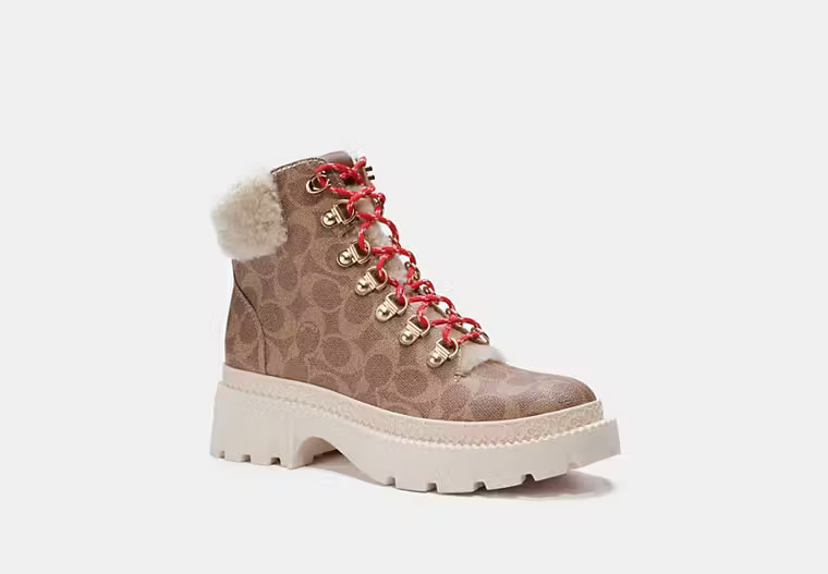 Janel Boot | Coach (US)