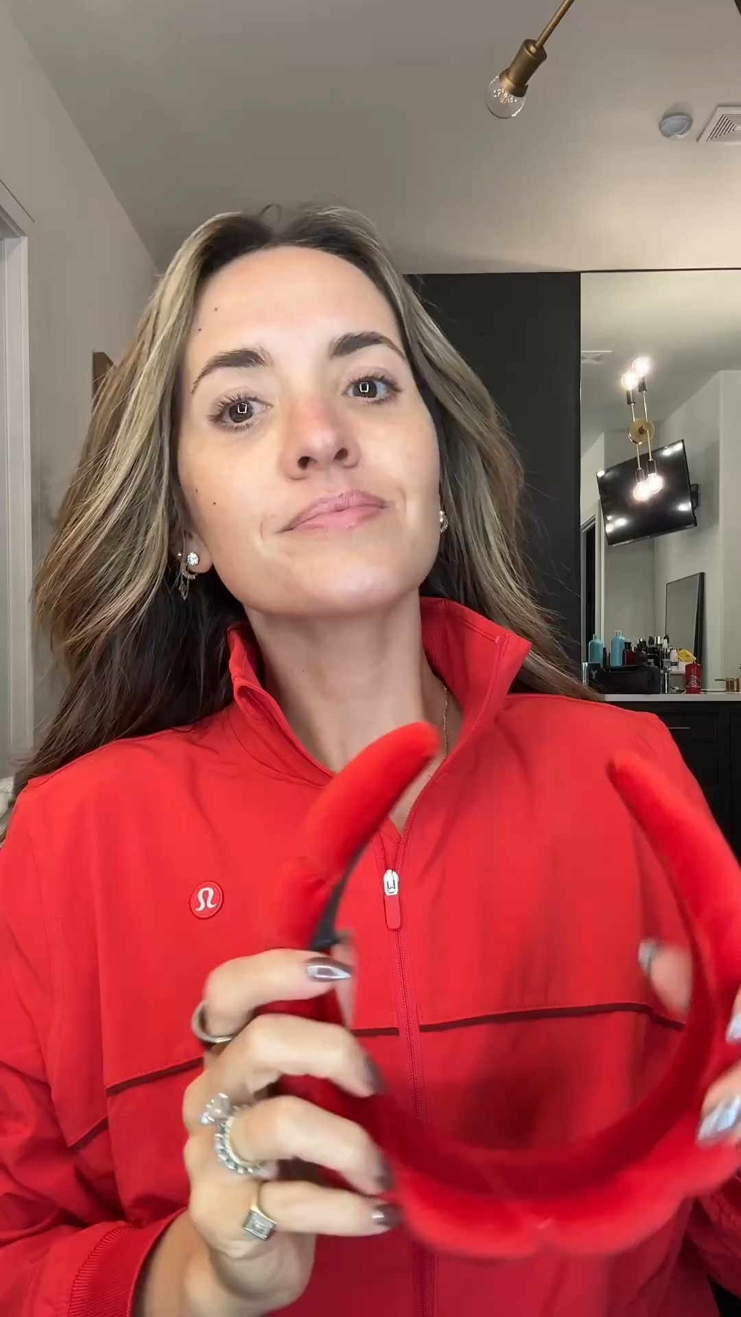 My makeup routine with my skin prep-skin tint I’m loving

Skin tint - shade 6N
Concealer - 3N
Natasha denona bronzer - bonfire 
Blush - she goes to the gym
Lip liner - wherever walnut
Lipstick - pillow talk
Gloss - George


#LTKBeauty