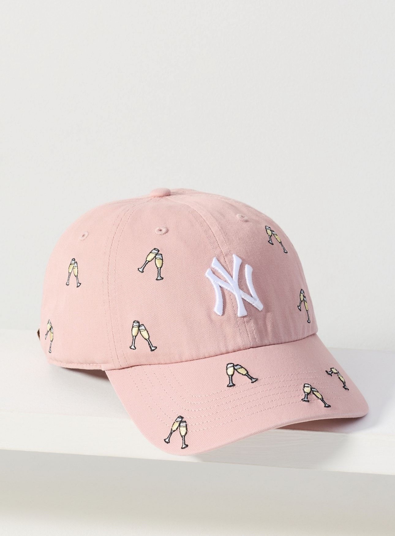 Anthropologie: '47 Scatter Drink Icons Yankees MLB Baseball Cap

What’s better than the perfect baseball hat? Just add some cocktails of course! 

#LTKGiftGuide #LTKActive #LTKBeauty