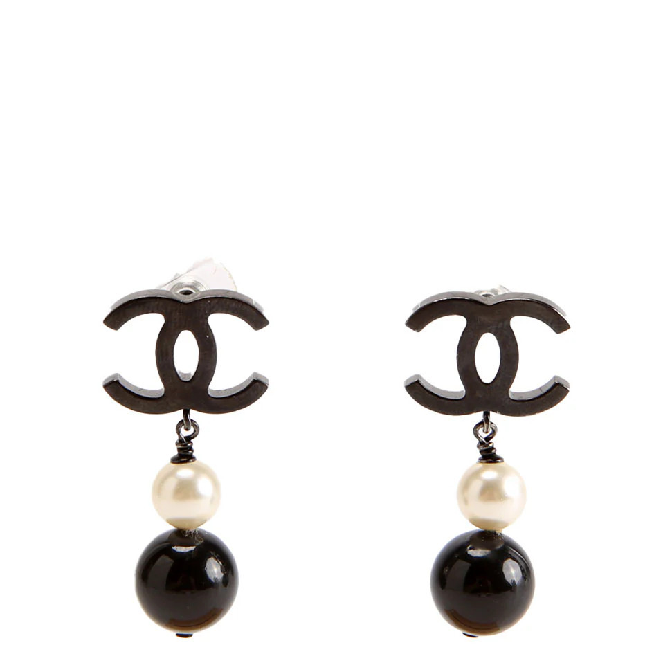 CC Pearl Drop Earrings Black/Pearl | Keeks Designer Handbags