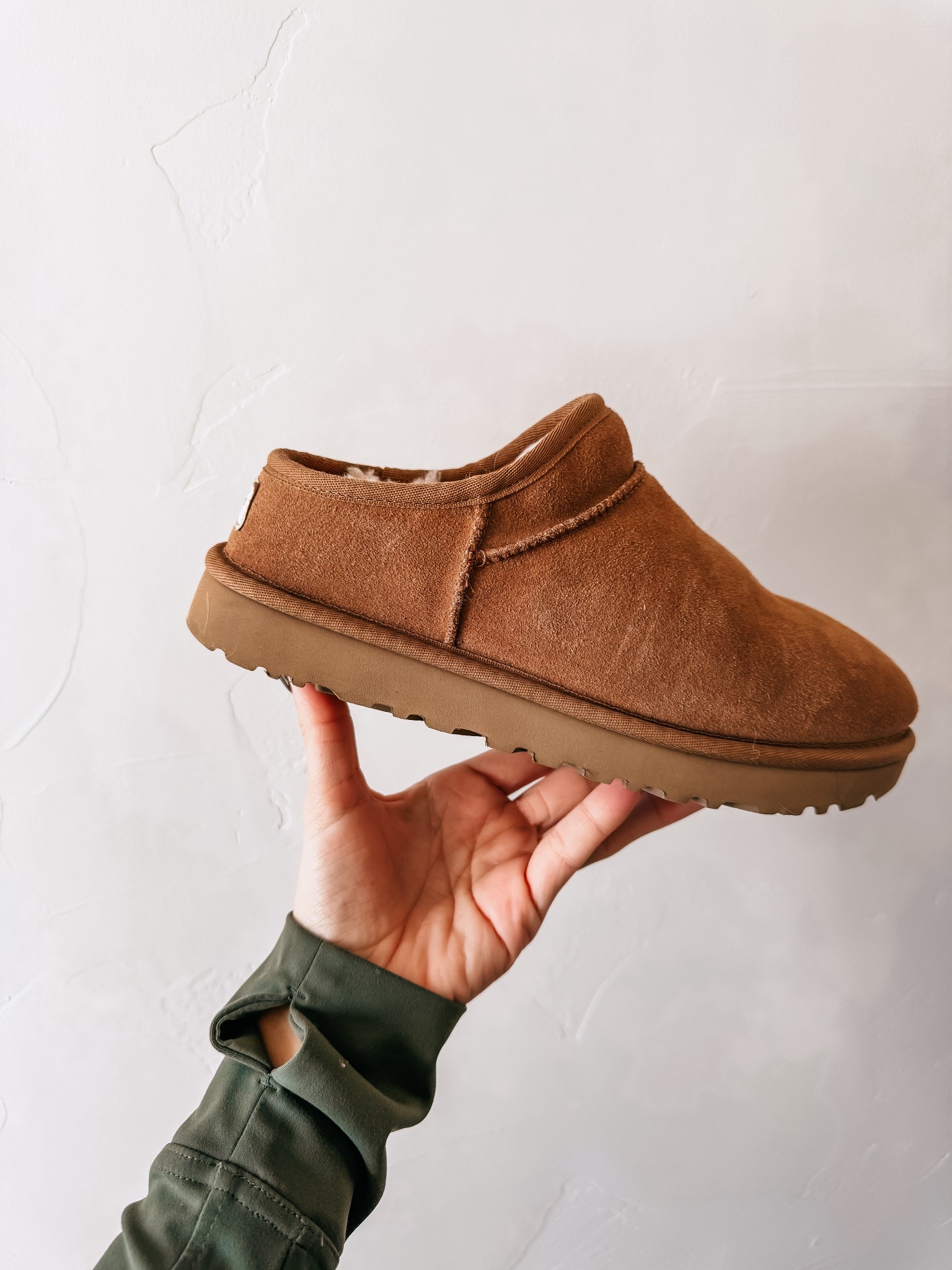 Some of my favorite UGG Slippers are back on Sale and in full stock!! These come in several colors too!!! 

#LTKGiftGuide #LTKSaleAlert #LTKmomlife