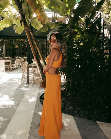 It’s giving Florida 🍊 This insane dress is what I wore for a Mother’s Day lunch at Swan Miami & it was a crowd favorite for sure. I can only find it in black online but I’ll check daily to link! Wearing an XS & she fits like a glove, I suggest nude underwear but the knit fabric is so comfy & hugs every curve. Paired with cognac suede platforms & matching pouch bag. #miamistyle #vacationoutfit #resortstyle


#LTKtravel #LTKparties