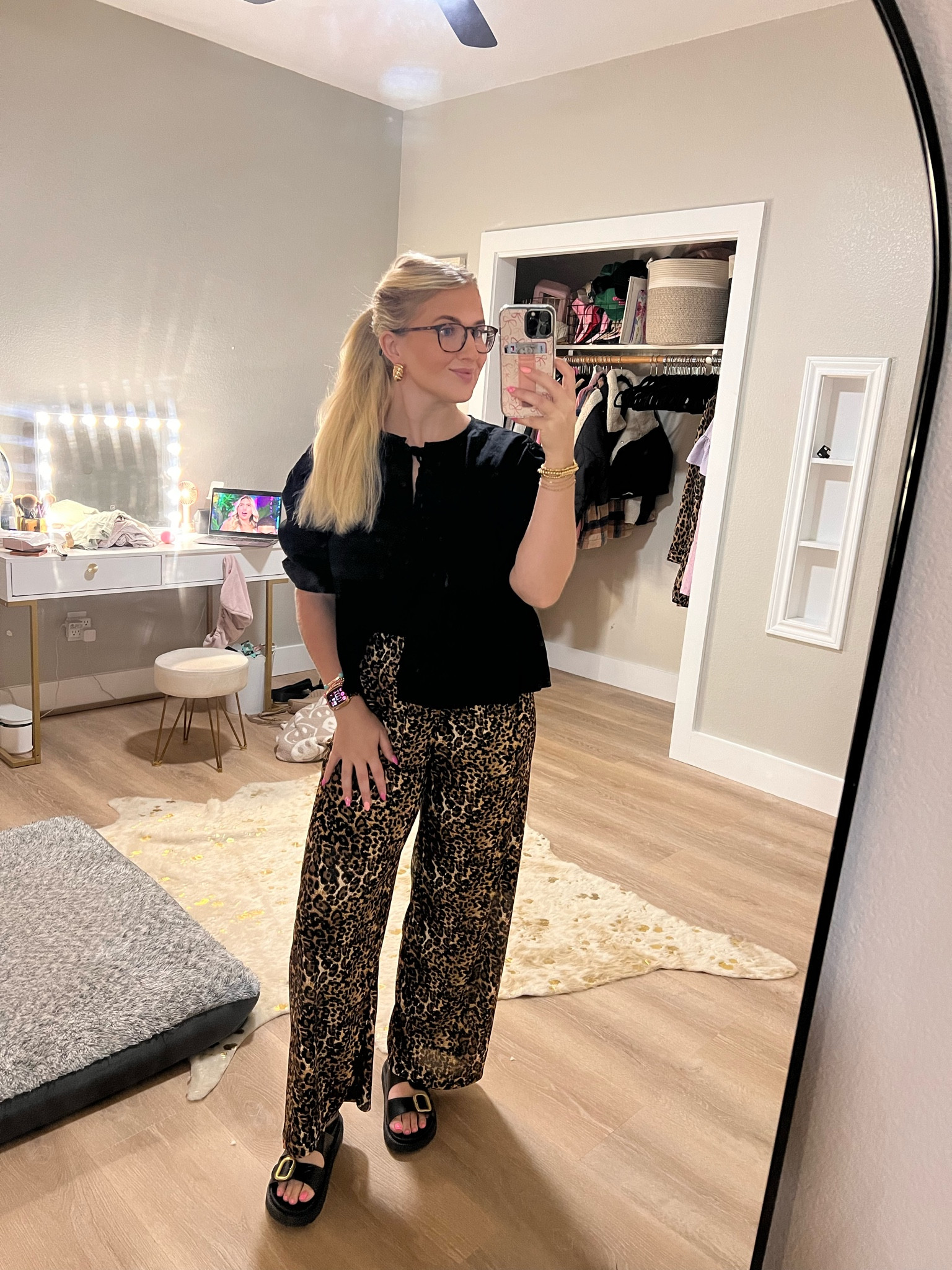 Fun teacher outfit!

#LTKStyleTip #LTKFindsUnder50 #LTKBacktoSchool