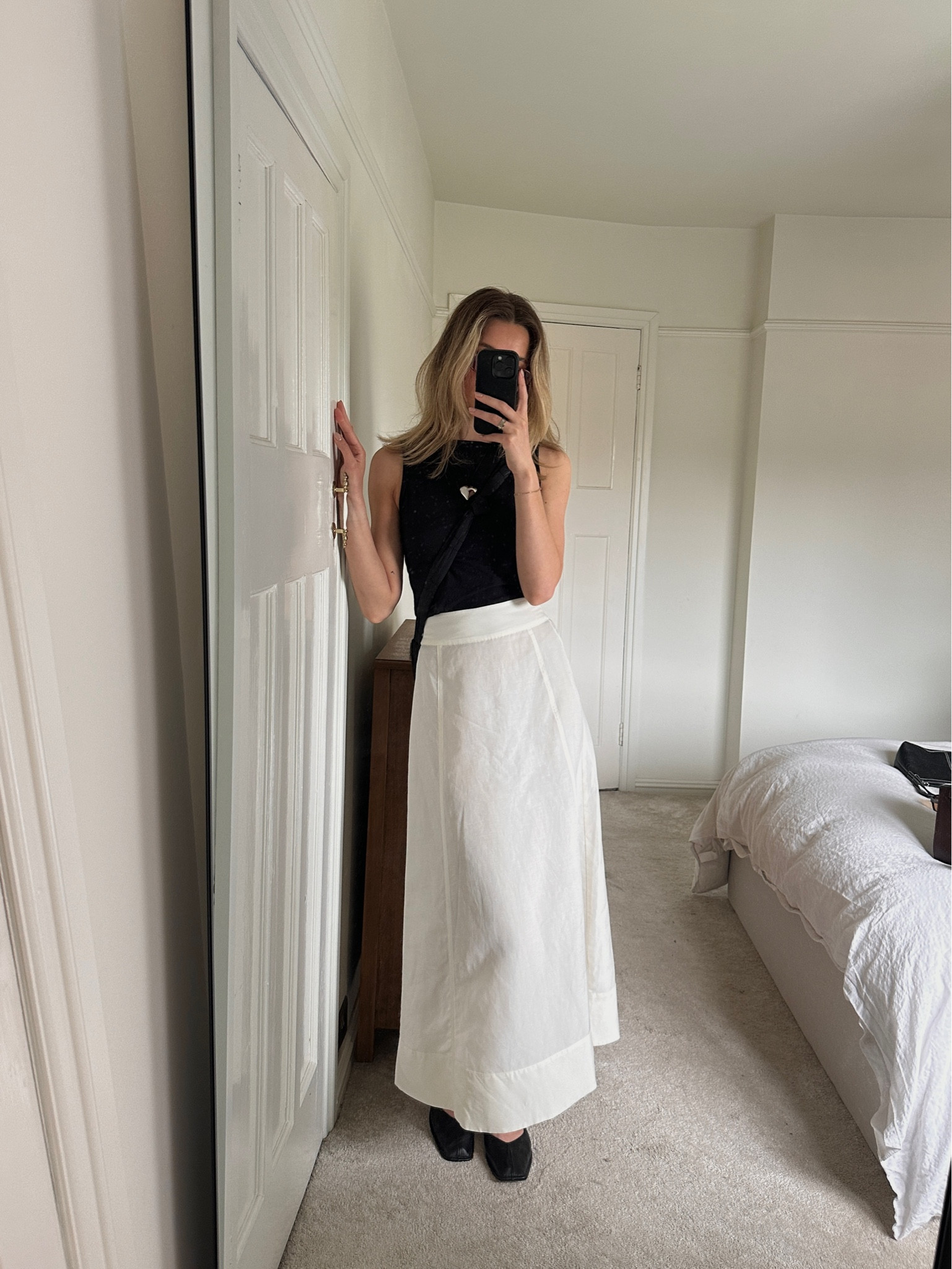 Marks & Spencer’s, ASOS, Topshop, Nobodys Child, COS, white linen skirt, black vest, minimal outfit, ballet flat, black ballet flat, pendant necklace, summer outfit, crossbody bag

#LTKuk #LTKsummer #LTKstyletip