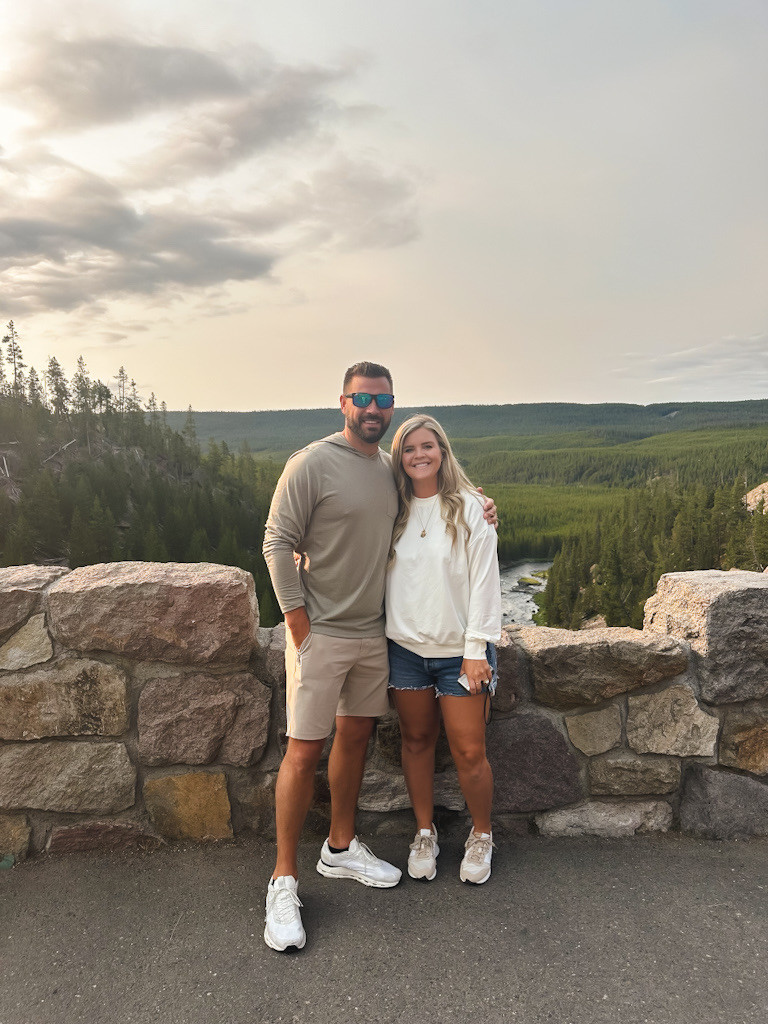 Site seeing comfortable outfit and shoes

#LTKTravel #LTKStyleTip