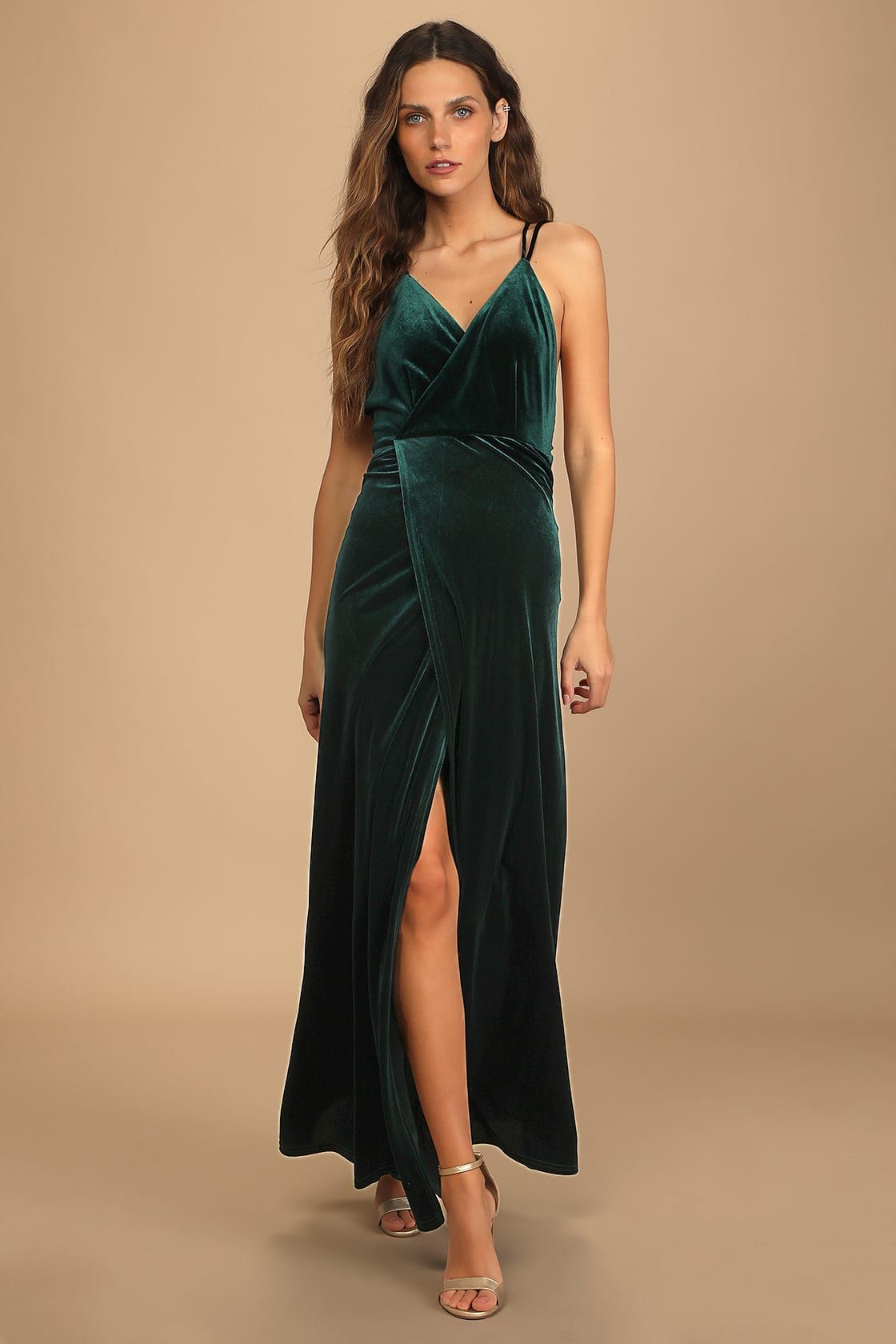 异想天开的浪漫翡翠绿色天鹅绒人造裹身长裙 | Lulus (US)