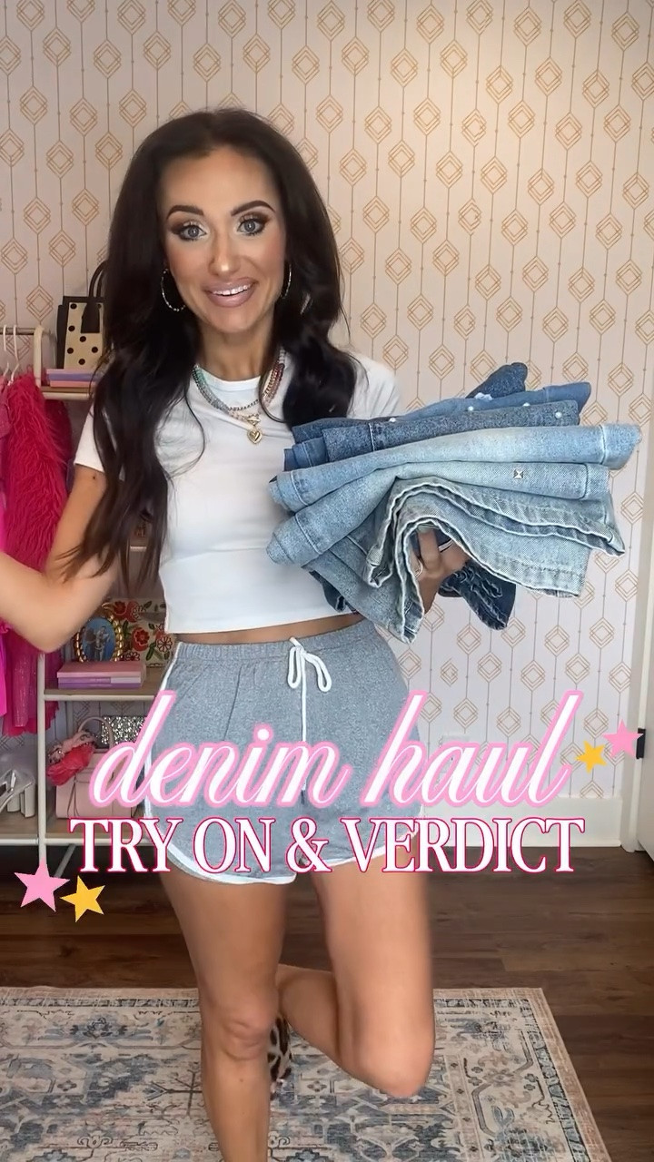 Put 4 pairs of SHEIN denim to the test so you know exactly what to grab👖🛍️ Breaking down the details for each pair!! Cracked the code for sizing, another haul is en route as we speak! Just say “JEANS” and I’ll DM you the haul ✨

#denimhaul #sheinhaul #affordableoutfits #falloutfits https://liketk.it/6ohFv