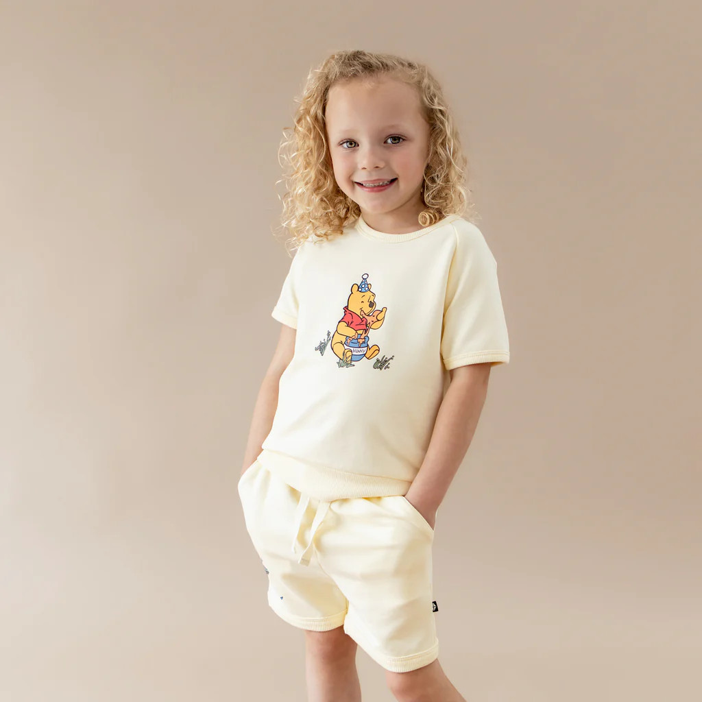 Short Sleeve Jogger Set in Winnie the Pooh on Chamomile | Kyte Baby
