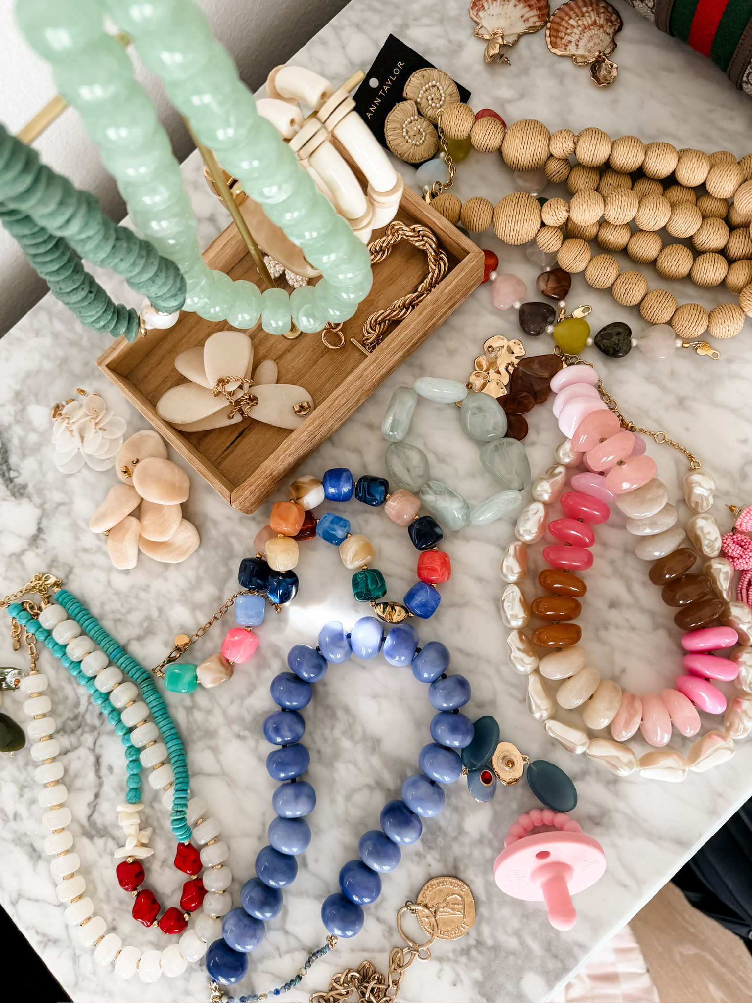 Statement jewelry I've been loving! These colors are so fun for summer!

Loverly Grey, jewelry, statement necklace, statement earring, necklace, beadednecklace 

 #LTKSeasonal