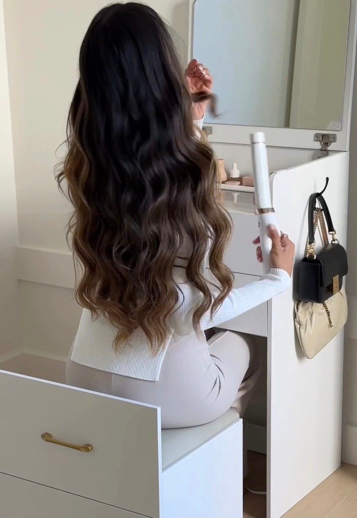 Scroll to shop! Follow for more finds! Xo! 🥰

#LTKgrwm #LTKdayinmylife