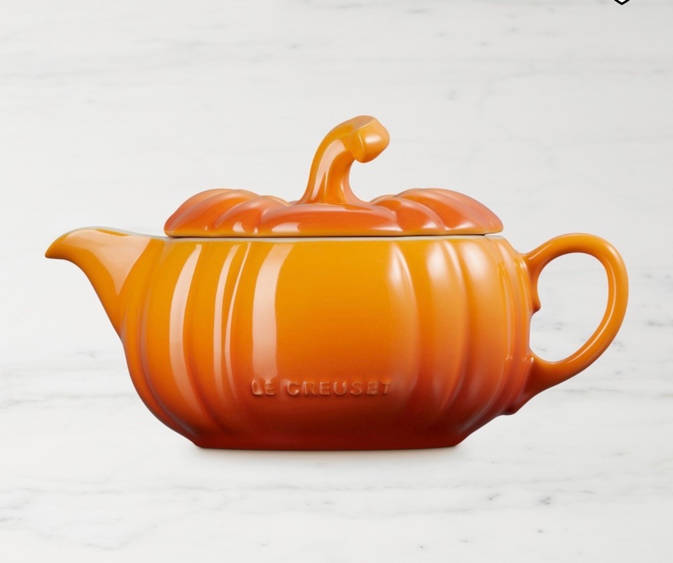 Le Creuset Stoneware Pumpkin Gravy Boat

With a delightful fairy-tale pumpkin design, this gravy boat is a charming seasonal addition to the kitchen and table. It has a wide mouth for easy filling of gravy or sauces, a carefully shaped pouring spout to prevent drips and a charming lid to keep liquids warm for serving.

#LTKSeasonal #LTKHome #LTKmomlife