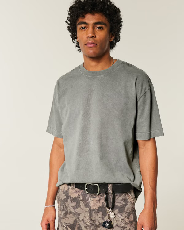 Boxy Heavyweight Washed Cotton Crew T-Shirt | Hollister (US)