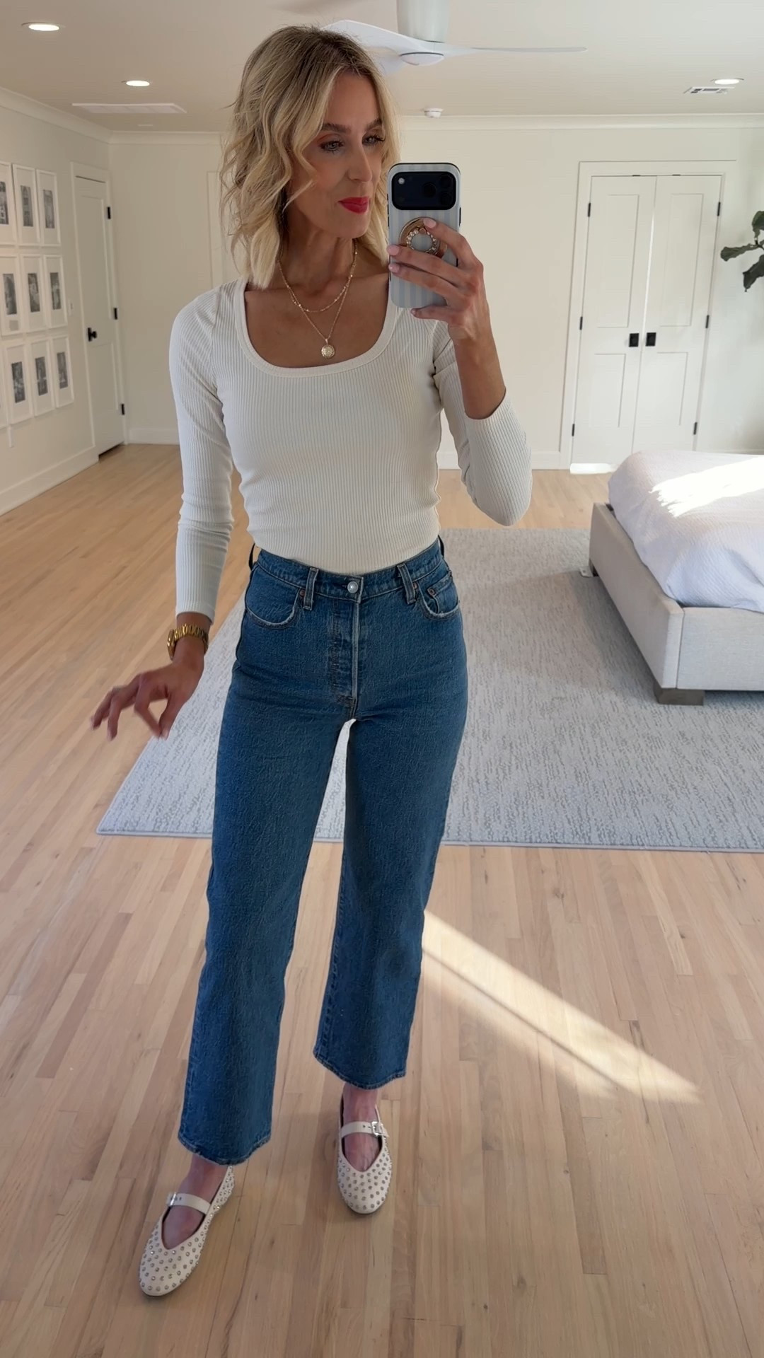 My forever favorite jeans!! Levi’s rib cage straight in jazz pop! They come in multiple inseams. If between sizes, go up  