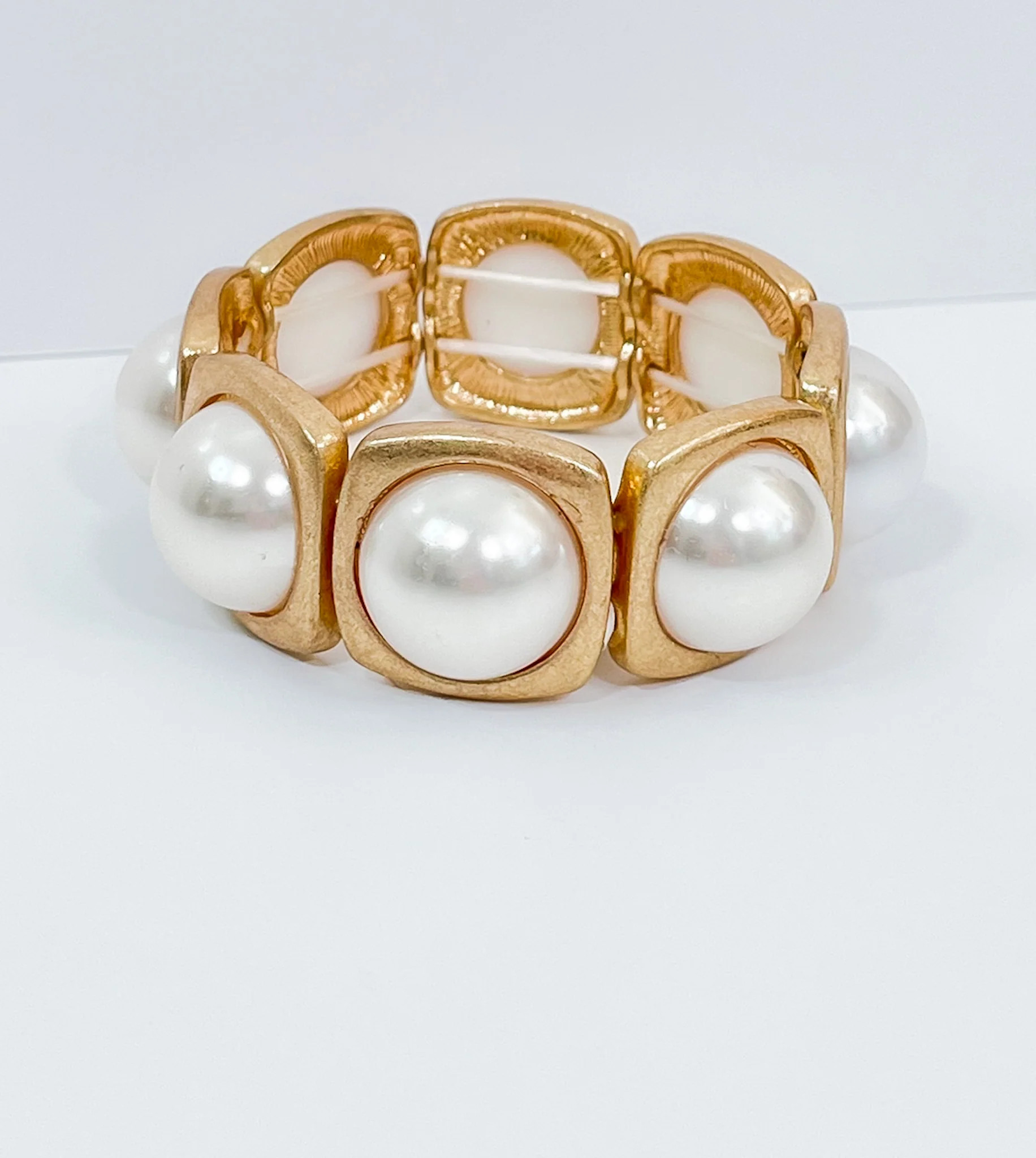 Vintage Inspired Pearl and Gold Stretch Bracelet | Clover and Bee | Clover + Bee