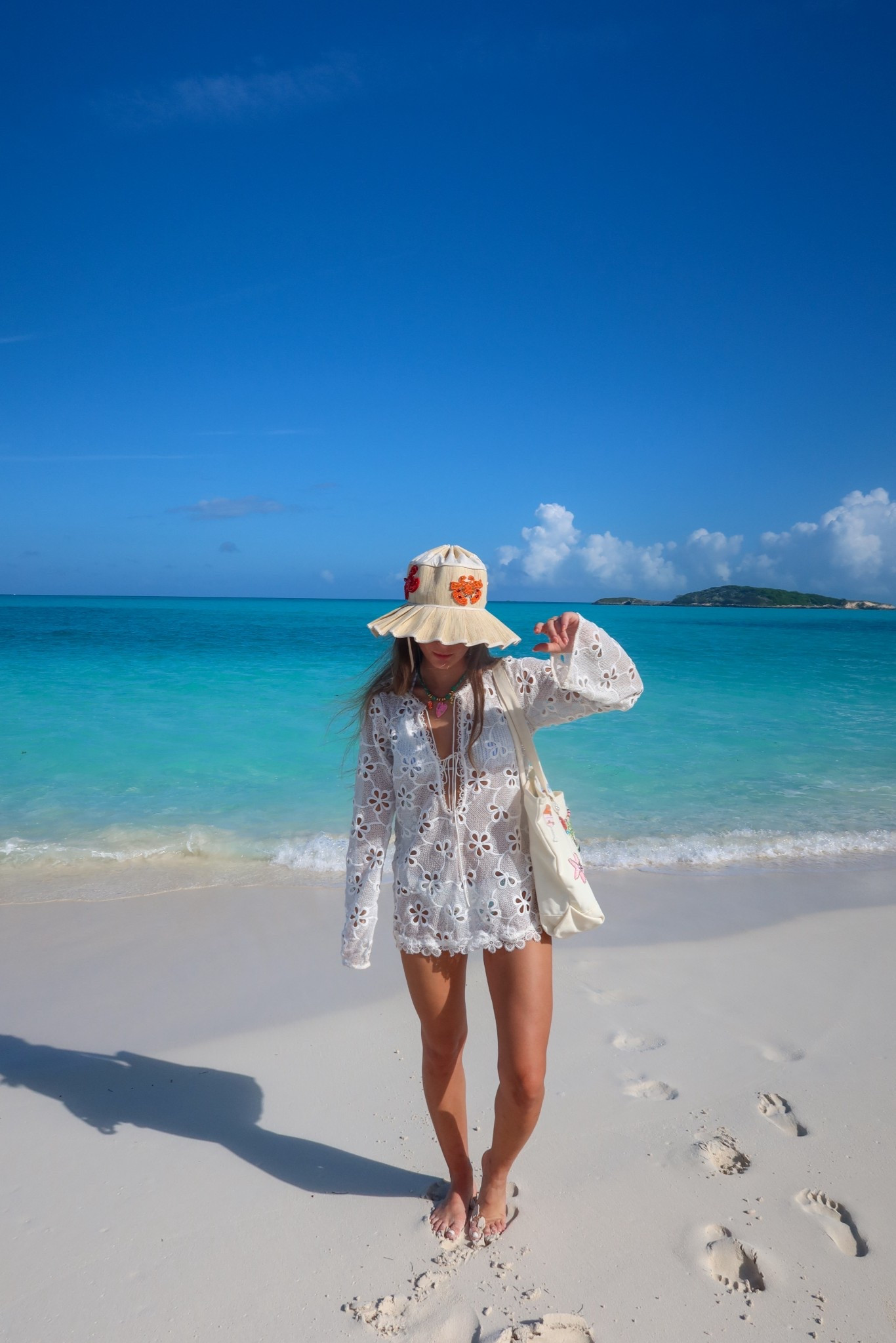 hat is senaswimwear.com !!! wearing size small in coverup 