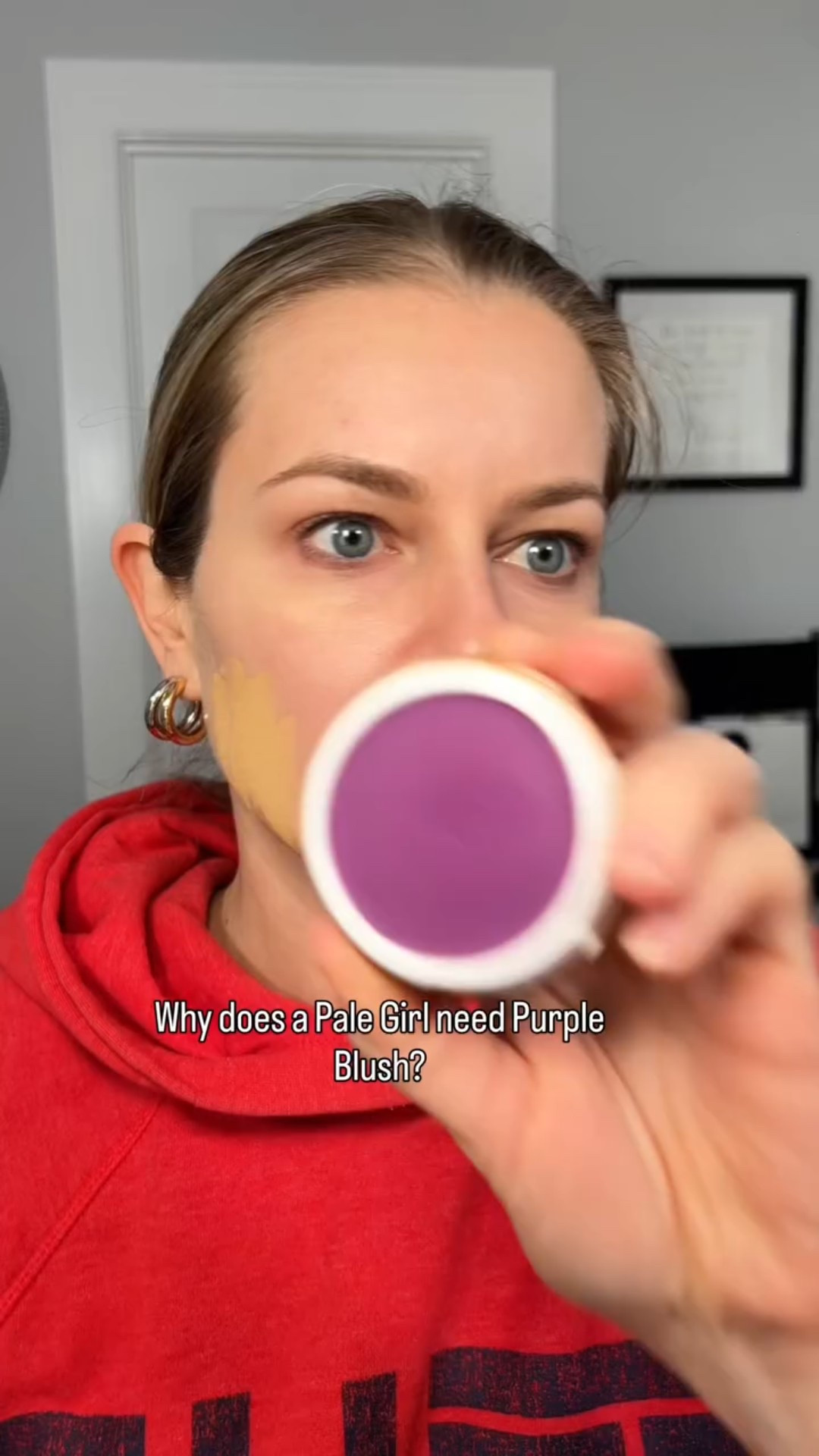 Save this Foundation Hack! Especially when you’re feeling with Winter Pale ❄️👻🙈 Comment Shop for a DM with links to the products
@danessa_myricks blush and @benefitcosmetics foundation 

#foundationhack#foundationhacks#makeuphacks#makeuptips#beautytips