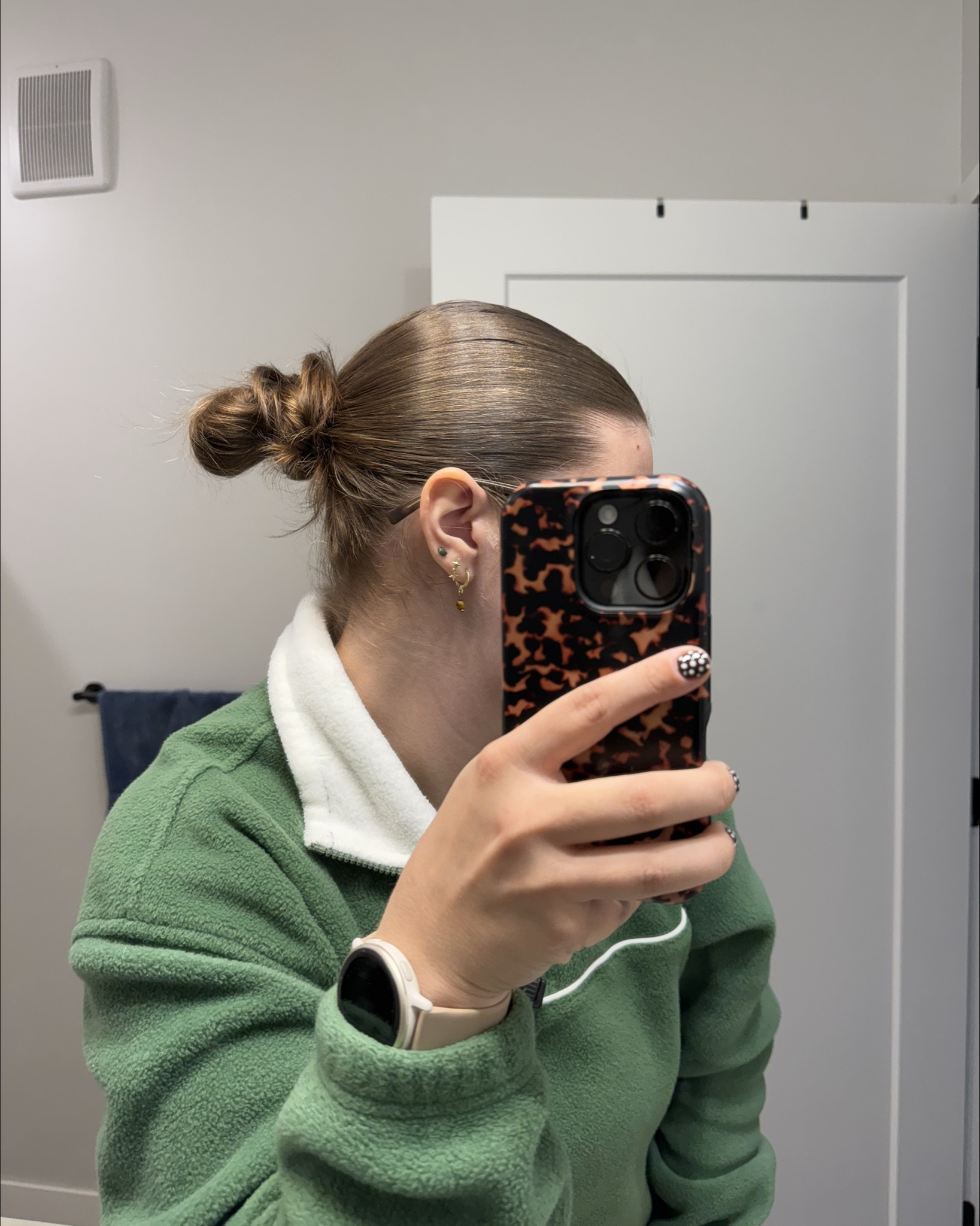 Products I use to do my slick backs!! Slick backs are a life saver when I don’t have time to wash my hair, and I think having the right products/tools manes a huge difference in the outcome! 

#LTKFindsUnder50 #LTKmorningroutine #LTKBeauty