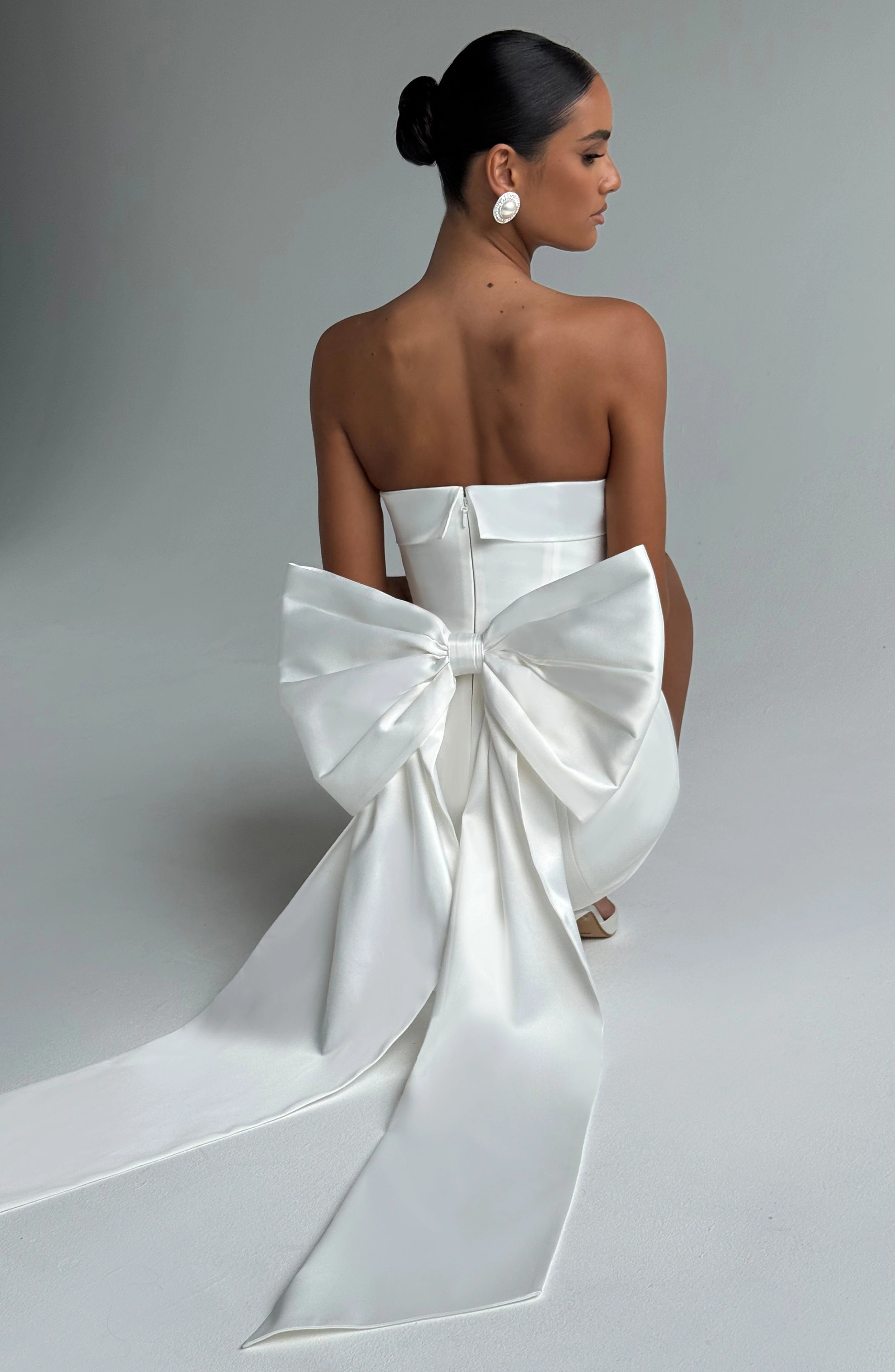 Barbara Mini Dress - Ivory | Babyboo (global)