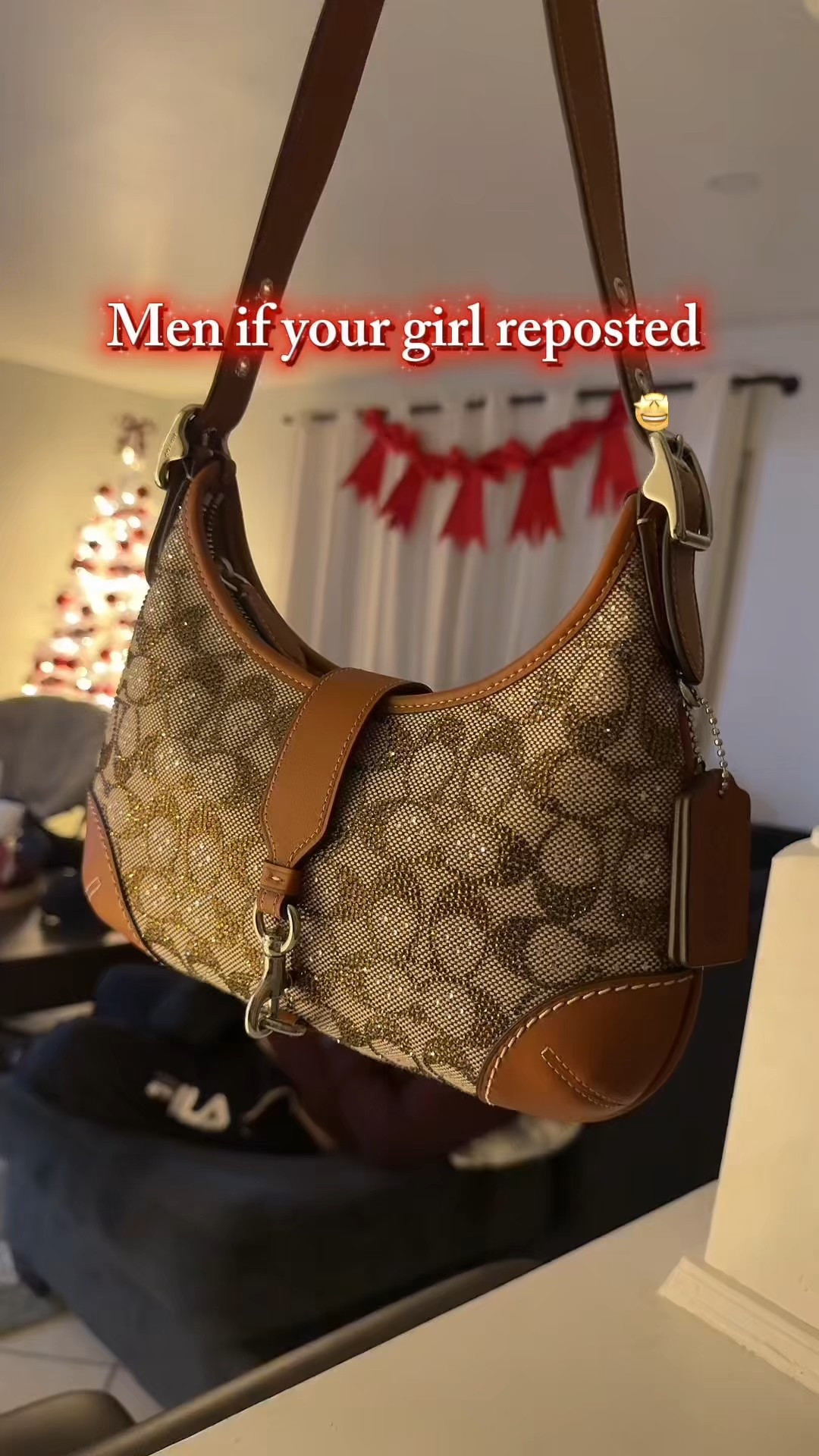 Coach Hampton Hobo in Crystal Signature Jacquard 

#LTKCyberWeek #LTKHoliday #LTKGiftGuide