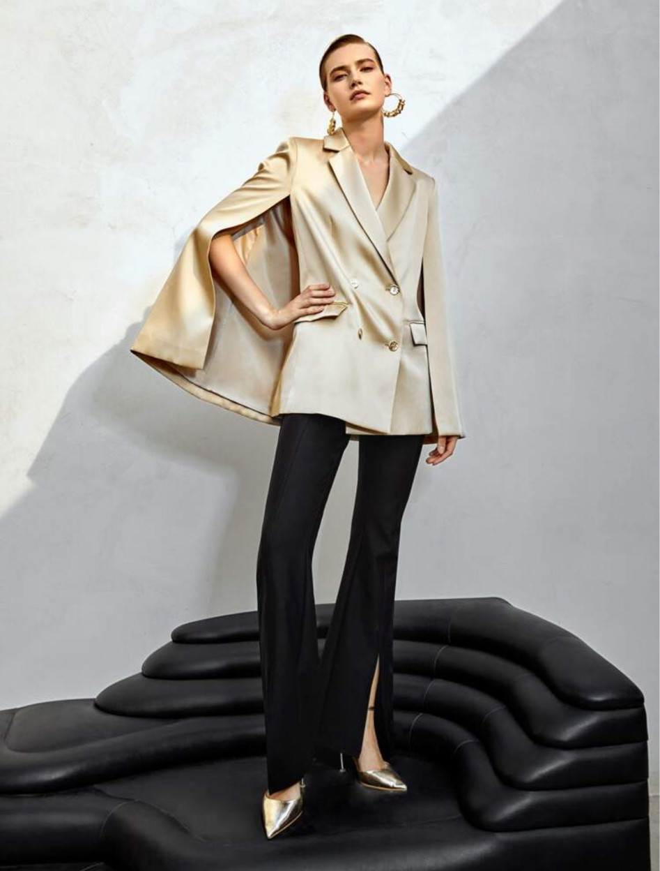 Need this whole look. The gold cape is perfection

#LTKstyletip #LTKunder100 #LTKFind