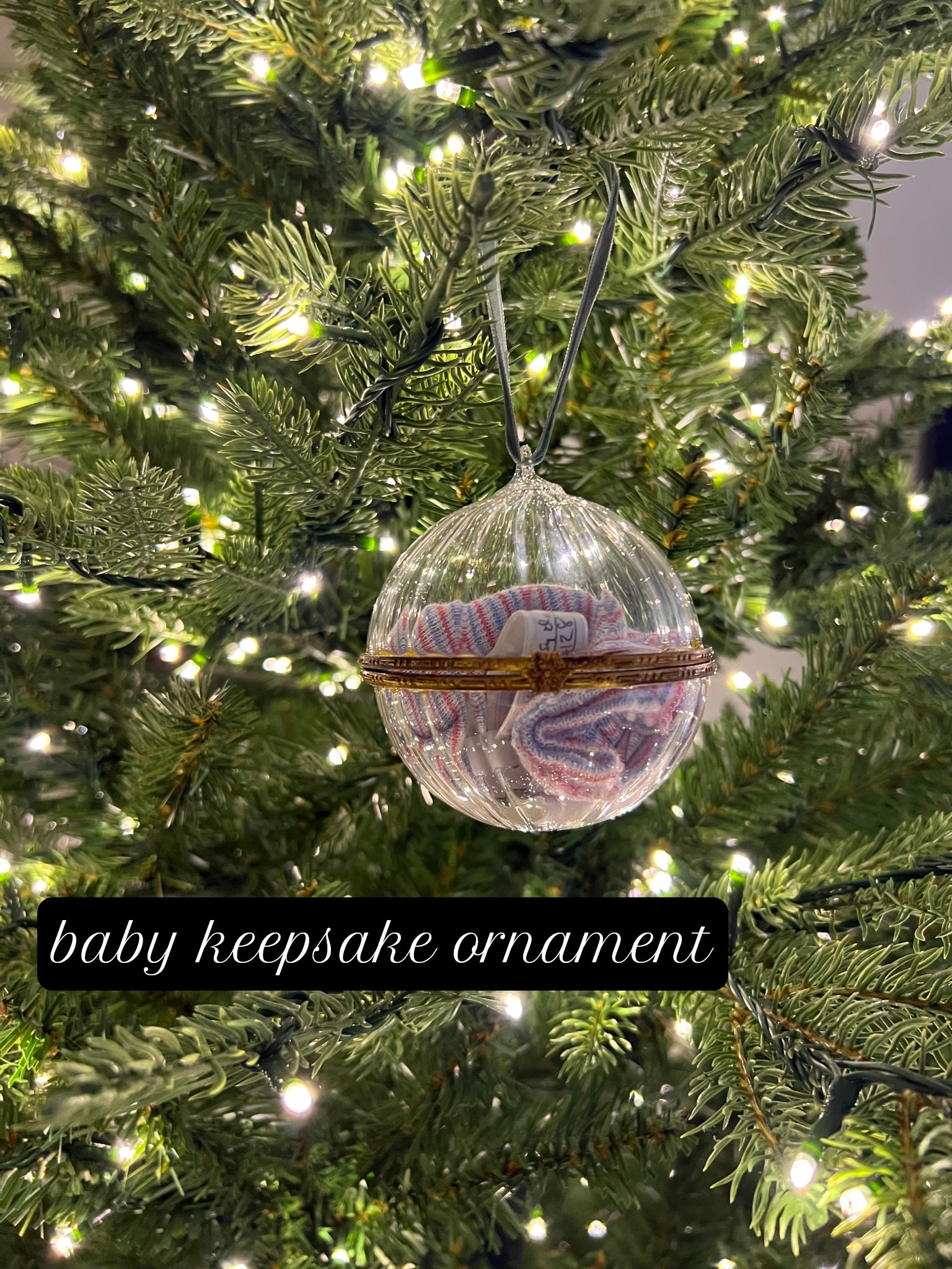 this is the most perfect way to display your baby’s hospital hat & band. all you’ll need in addition is this perfect $8 ornament from target! ⭐️ 

#babysfirstchristmas #2025baby #babykeepsake #christmaskeepsake #motherhood 

#LTKBaby #LTKKids #LTKHoliday