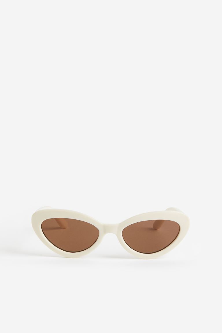 Cat-Eye-Sonnenbrille | H&M (DE, AT, CH, DK, NL, NO, FI)