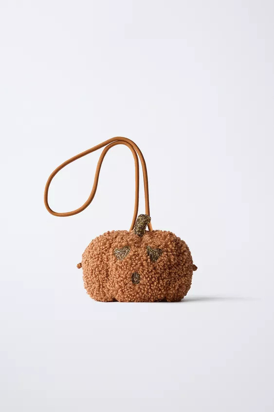 FAUX SHEARLING PUMPKIN CROSSBODY BAG | Zara UK