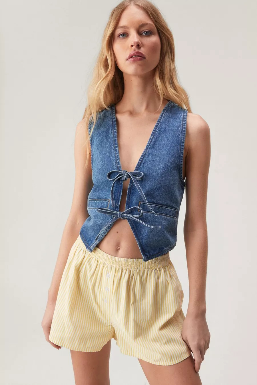 Stripe Button Elasticated Shorts | Nasty Gal US