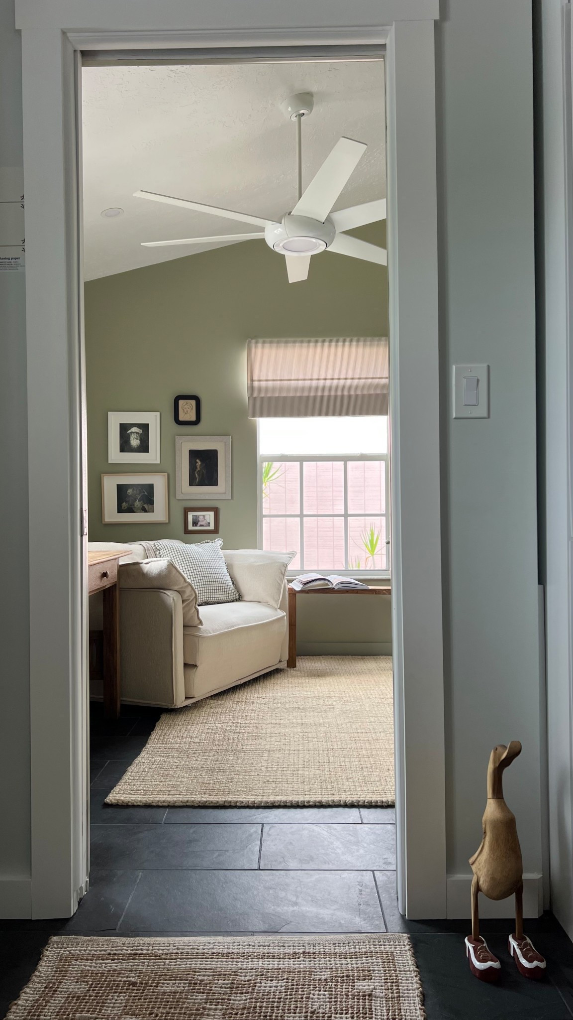 Our office/guest bedroom 💛 the chair pulls out to a bed, which is so perfect for our limited space! It’s the koala sofa bed in vanilla 🕊️ 