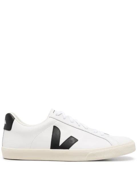 VEJA | Farfetch (UK)