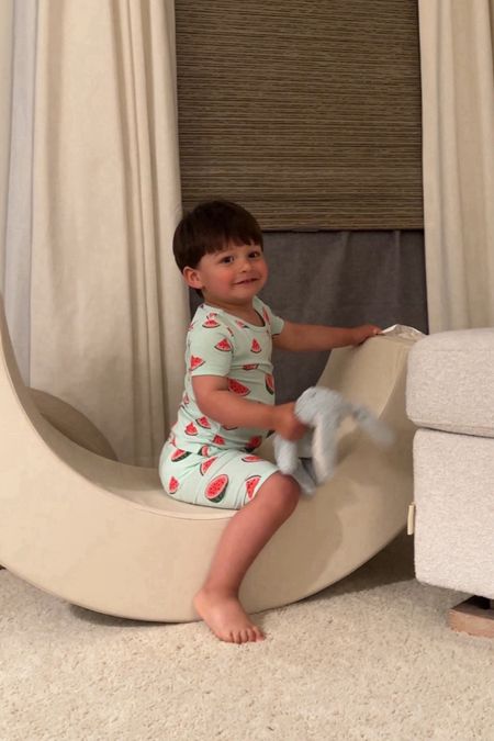 Toddler summer pajamas 🍉🍉🍉

Toddler pajama sets - toddler pajamas - summer pajamas - pj sets 

#LTKbaby #LTKfamily #LTKkids