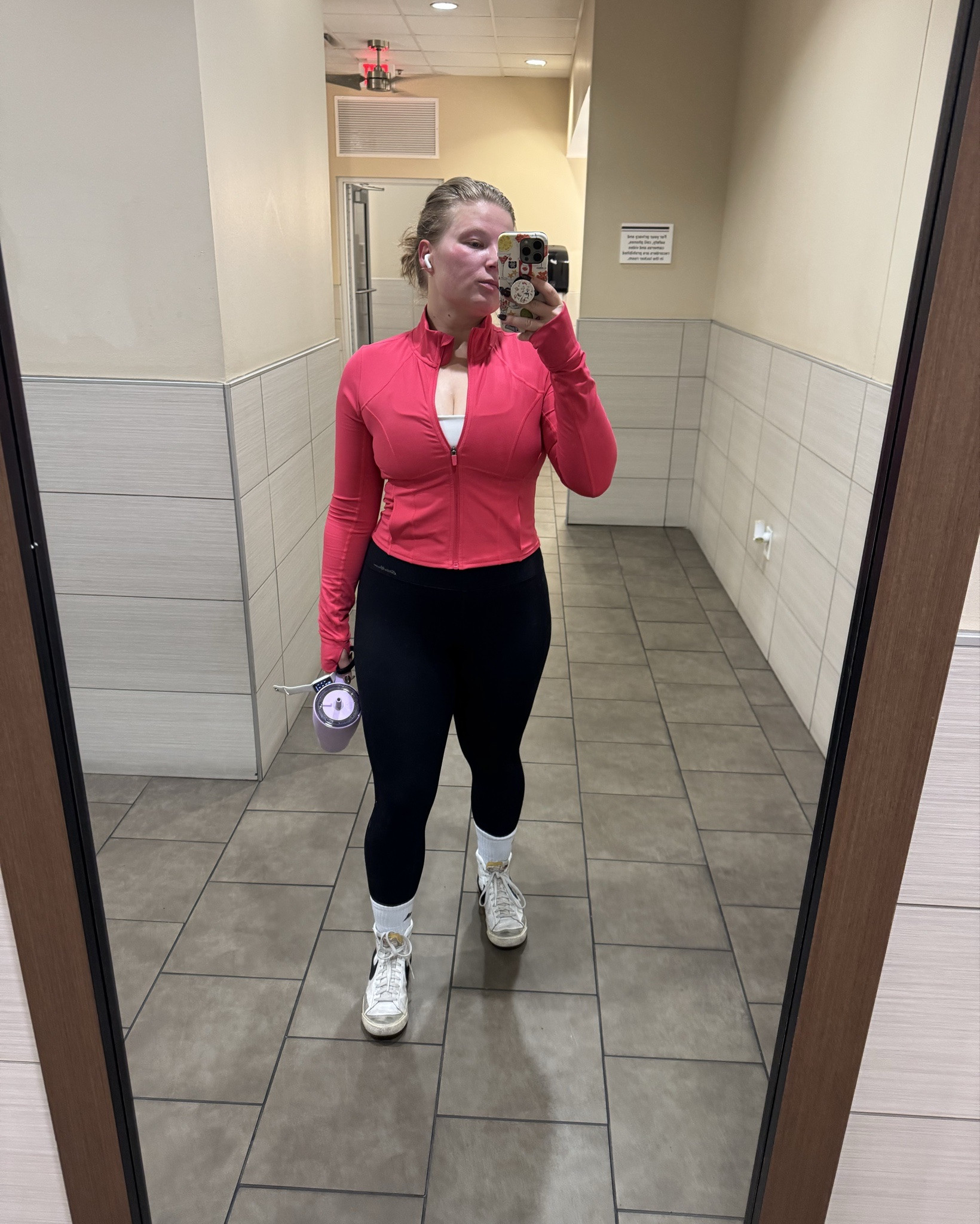 OBSESSED with my Fabletics cropped jacket that is now 65% off for VIP members 👀🫣 This color is everyyyyything, especially for the holiday season 🎉

#Fabletics #Brumate #Nike @brumate 

#LTKfitnessgoals #LTKootd #LTKSaleAlert