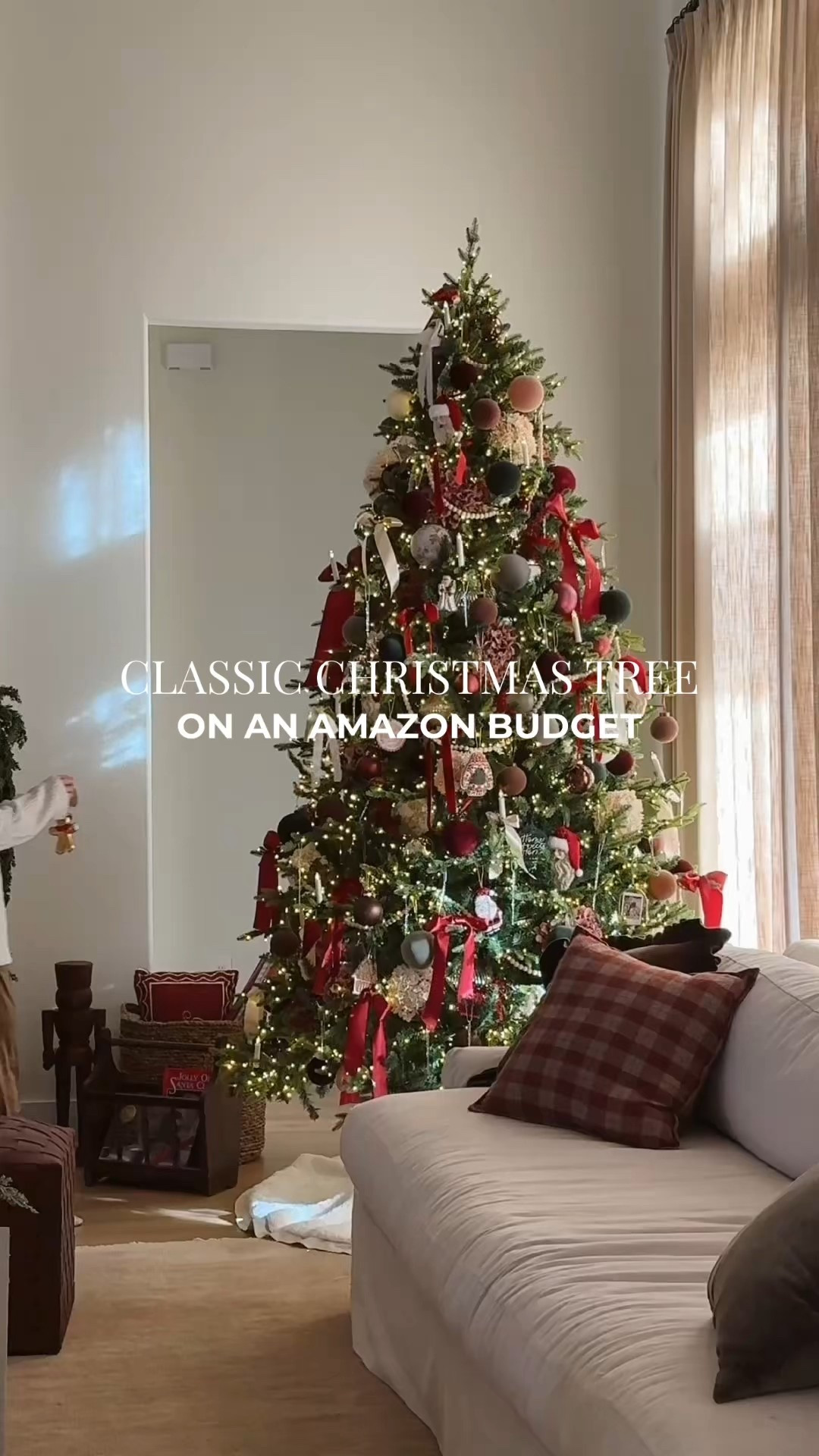 Classic Christmas tree on an Amazon budget!!! 

Christmas tree look, traditional Christmas tree, nostalgic Christmas, holiday decor, holiday tree, holiday finds, Amazon finds, Amazon home, Amazon christmas 

#LTKHoliday #LTKHome #LTKFindsUnder50