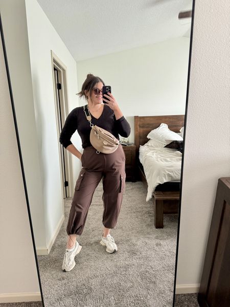 My affordable mom outfit of the day for running errands! These cargo joggers are from Amazon and so comfortable and this V-neck top is double lined from Old Navy! As always wearing my new balance shoes. 

Midsize Mom, casual outfit, midsize spring outfit, midsize Amazon outfit 

#LTKmidsize #LTKfindsunder100 #LTKfindsunder50