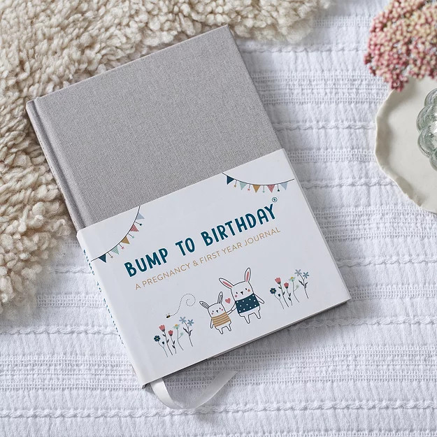 ‘Bump To Birthday’ Book | The White Company (UK)