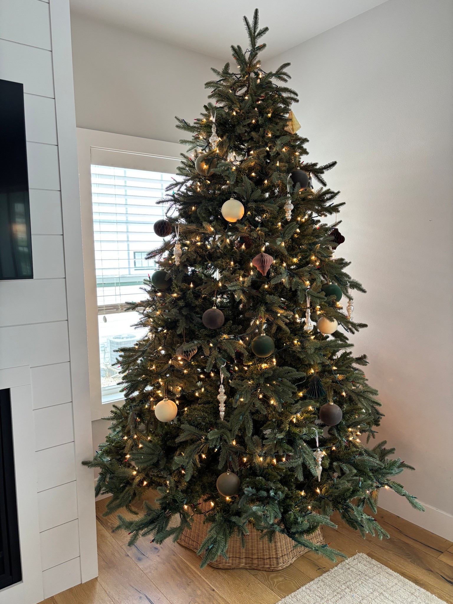 Shop my Christmas ornaments! 