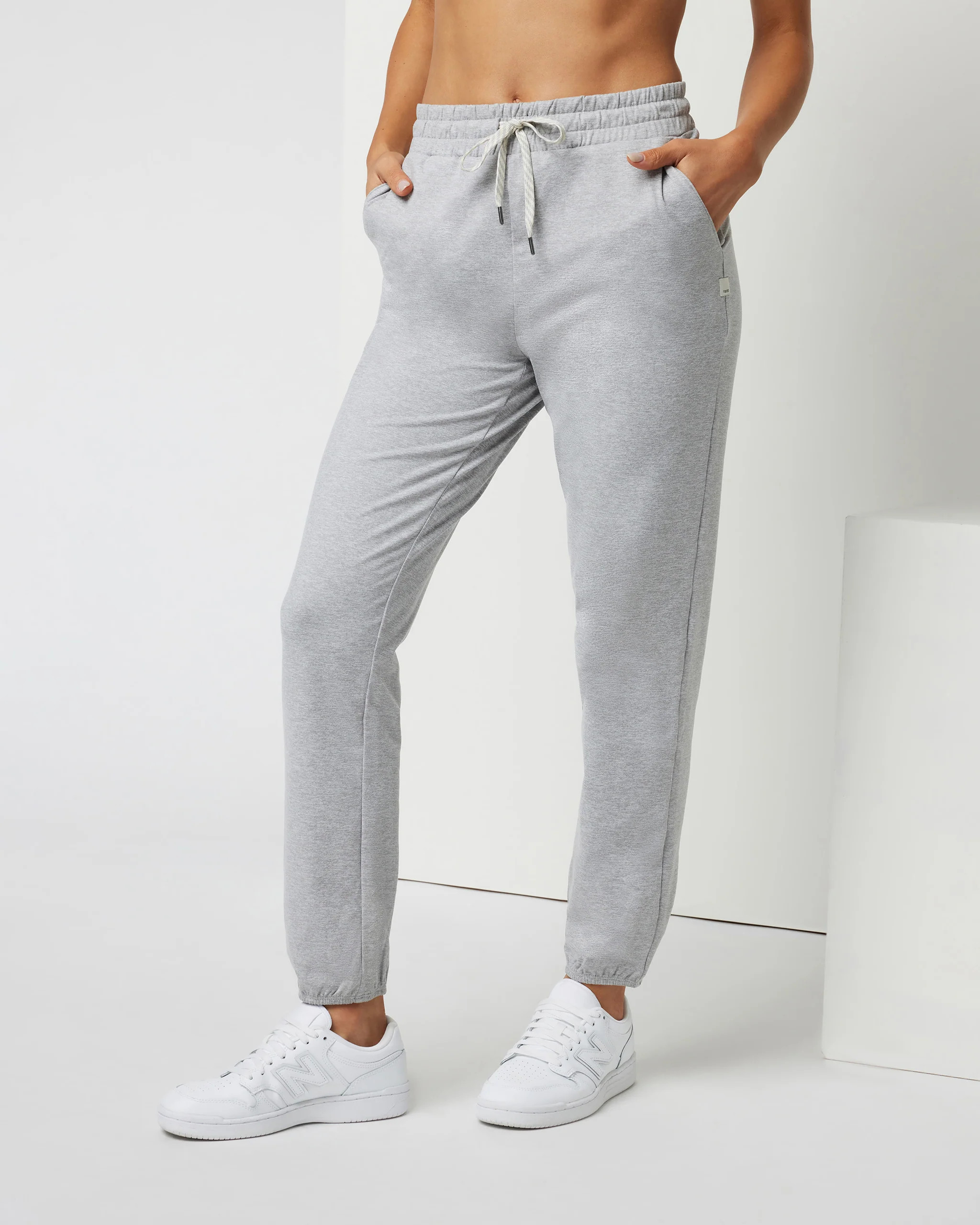 Granite Performance Jogger | Light Heather Grey | Vuori | Vuori Clothing (US & Canada)